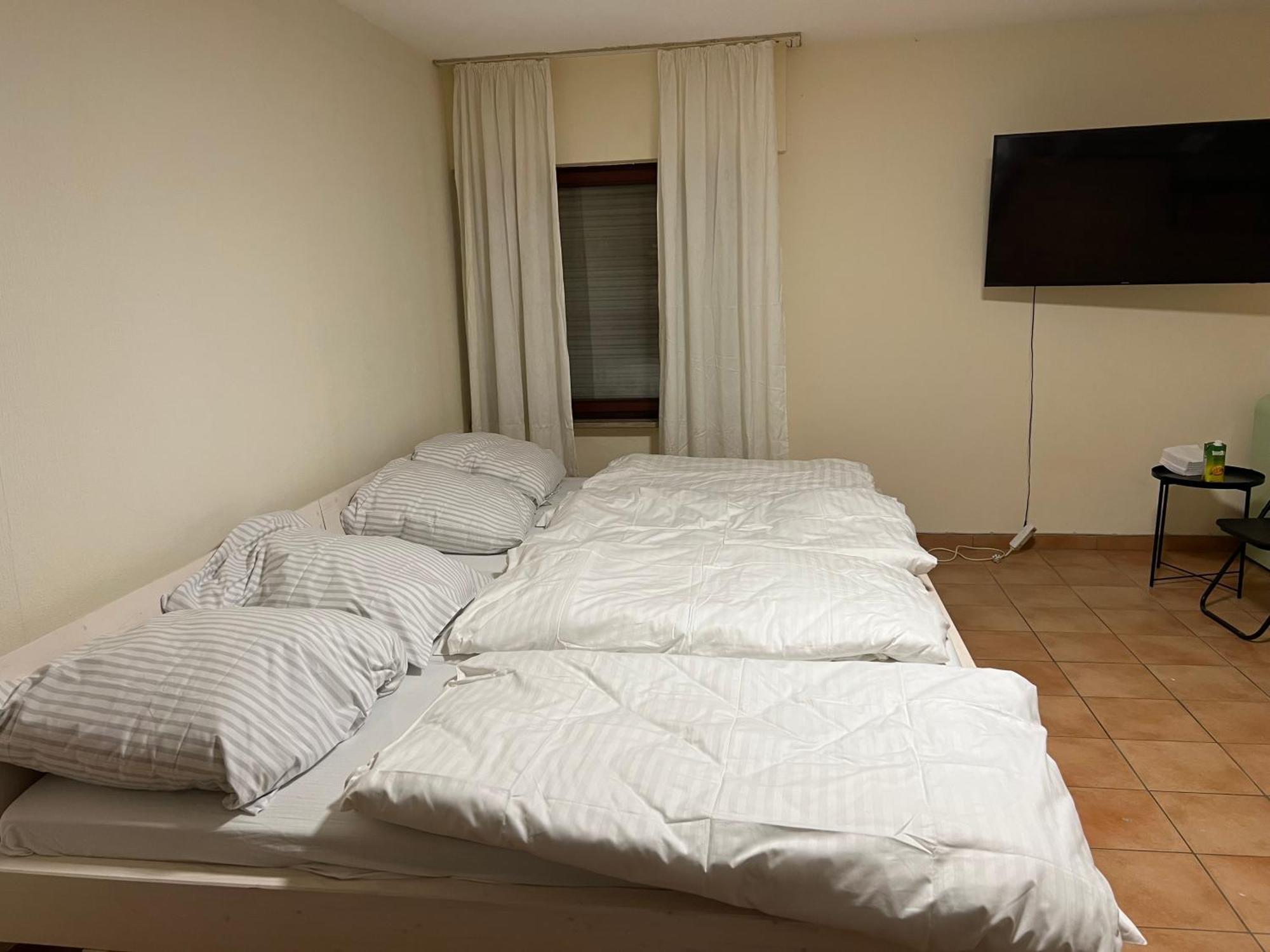 Hs Hotel Hamburg-Harburg Buitenkant foto